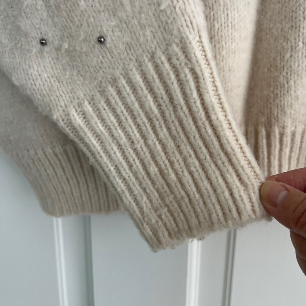 LIKE NEW Zara Cream Sweater with Embellishments - Picture 7 of 8